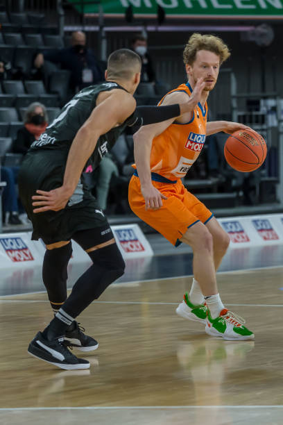 的话题再次 的话题再次