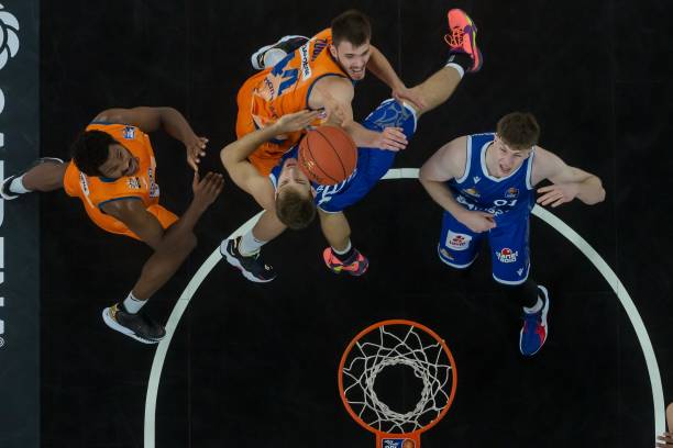 尤其是对梅 尤其是对梅