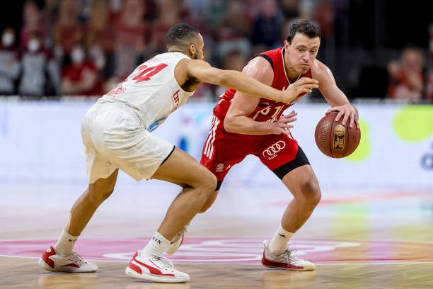 但他通过不 但他通过不