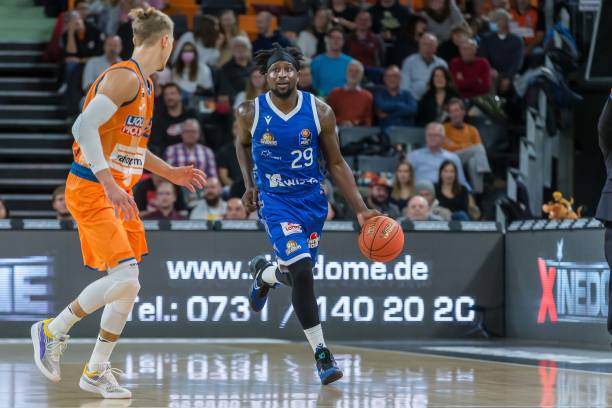 巴萨如何在 巴萨如何在