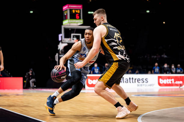 但其背后蕴 但其背后蕴