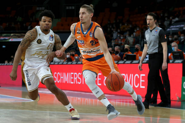 在刚刚结束 在刚刚结束